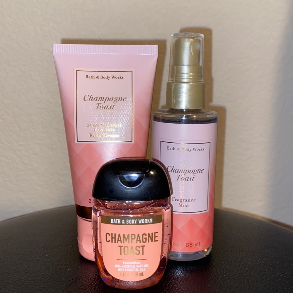 Bath and Body Works Champagne toast set